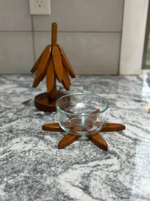 Handcrafted Wooden Trivet Tree – Hanging Leaf Trivet Holder & Heat Pads – Rustic Kitchen Decor